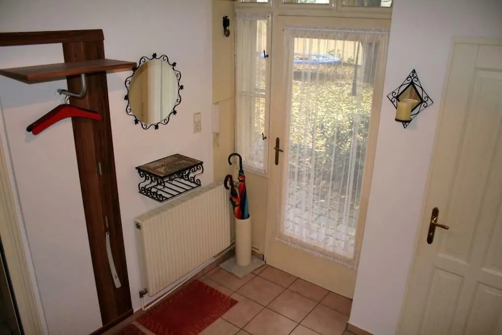 70M² Grosses Apartment Mit Gartenzugang Βιέννη